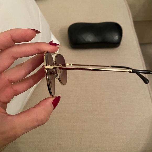Chanel sunglasses - Picture 2 of 4